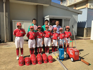 �ʐ^�F���䌧���N���q�\�t�g�{�[���`�[���ژ^����