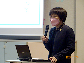 �����̗l�q�A